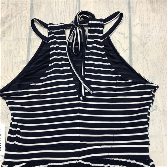 🆕Old Navy High-Neck Ruffle-Hem Maxi Dress - Picture 6 of 6